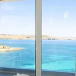Ivory Seafront With Views!- Fl 14 By Homely *