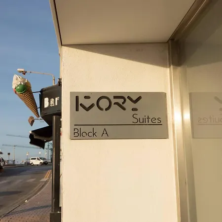 Ivory Seafront With Views!- Fl 14 By Homely * St. Paul's Bay