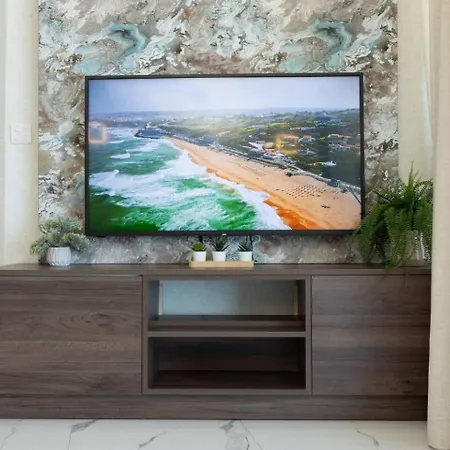 Ivory Seafront With Views!- Fl 14 By Homely St. Paul's Bay