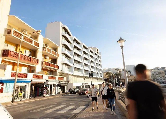 Ivory Seafront With Views!- Fl 14 By Homely San Pawl il-Baħar