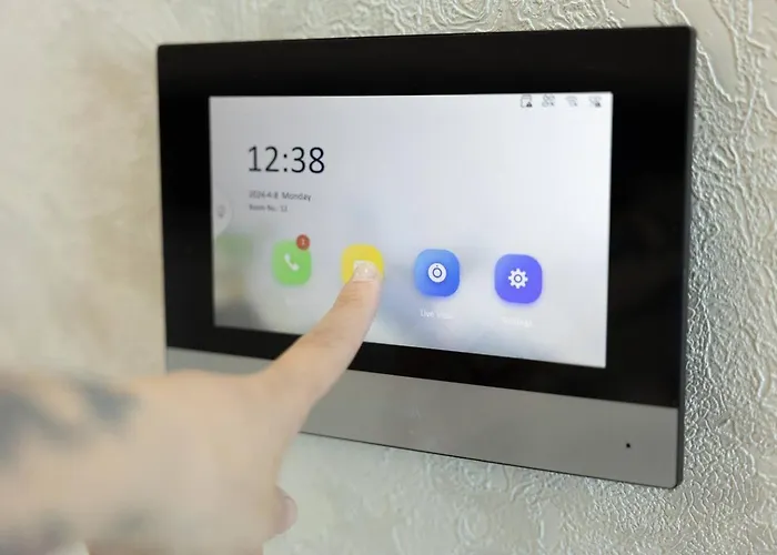 Ivory Seafront With Views!- Fl 14 By Homely Lejlighed *