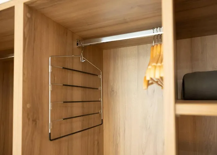 Ivory Seafront With Views!- Fl 14 By Homely Lejlighed